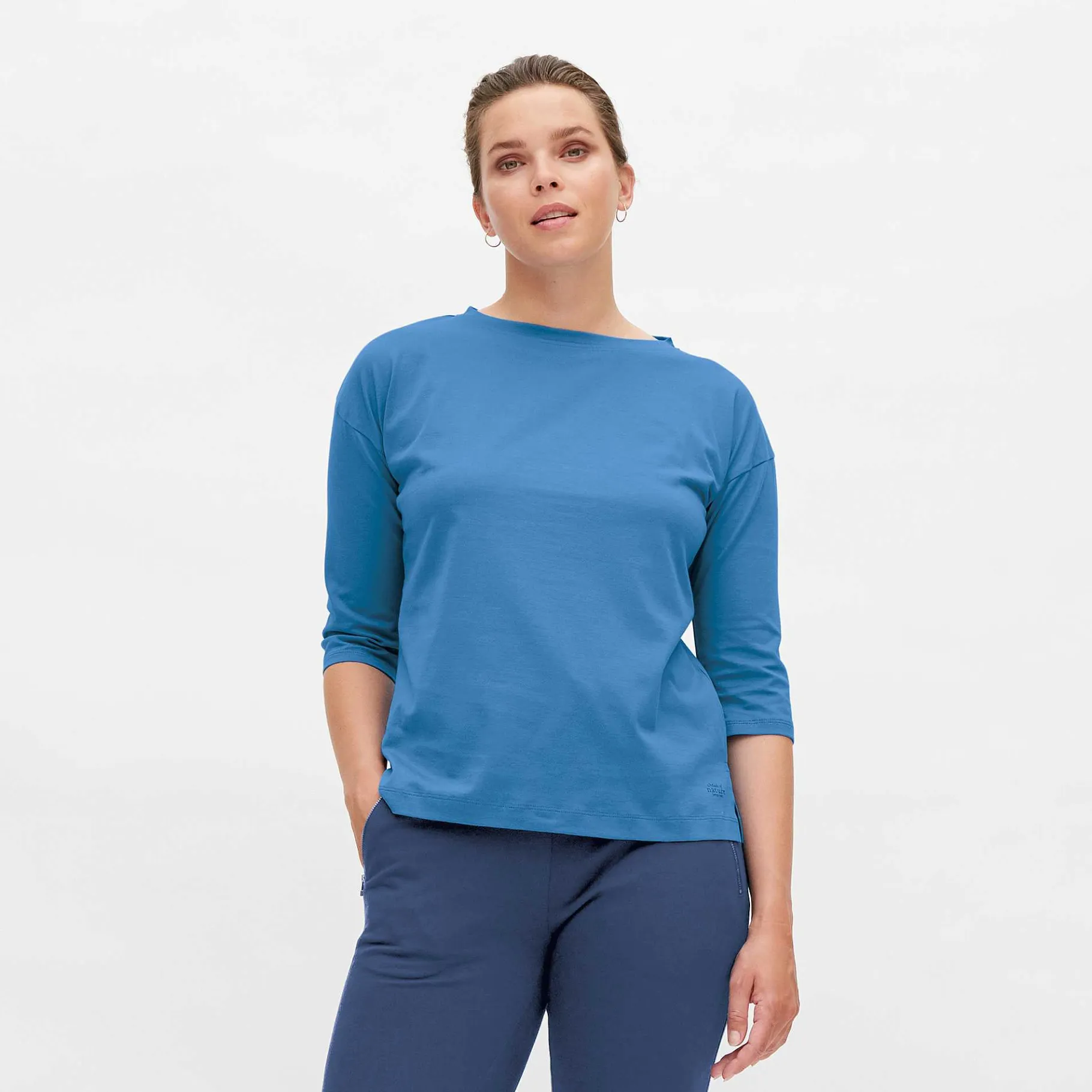 LIVING CRAFTS Namika | T-Shirt Retroblauw Shop