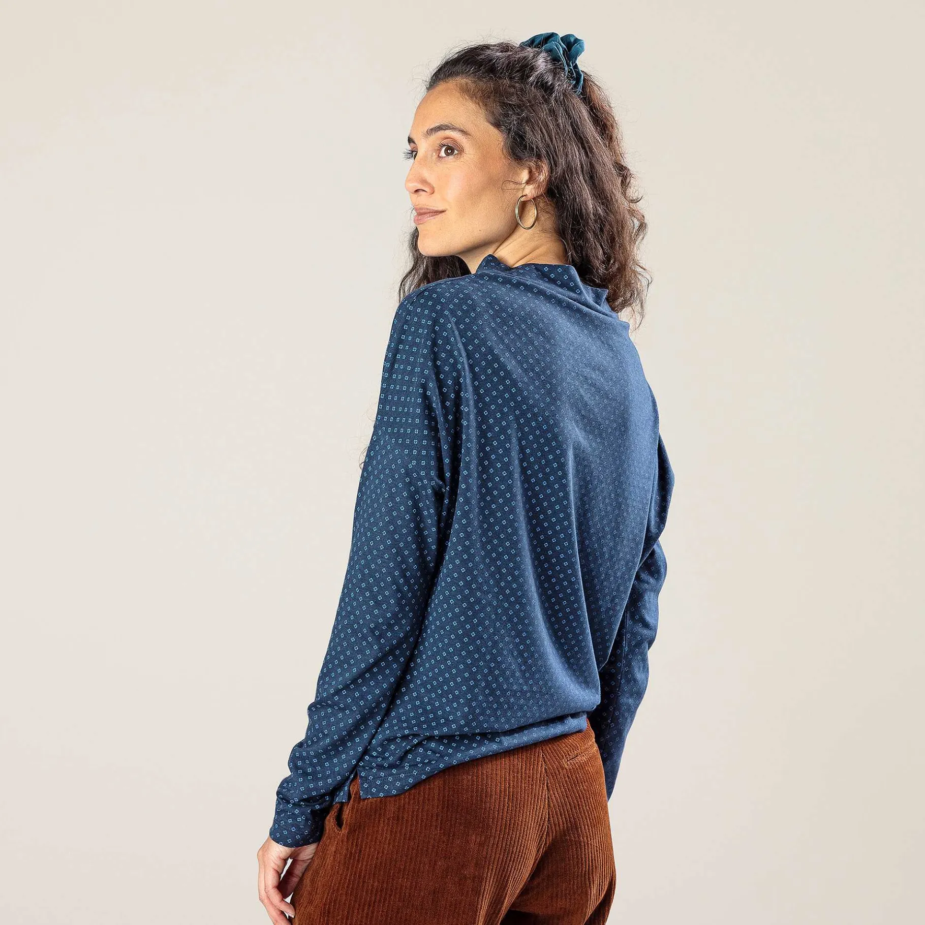 LIVING CRAFTS Peja | Tshirt Met Lange Mouwen Indigo-Patch Shop
