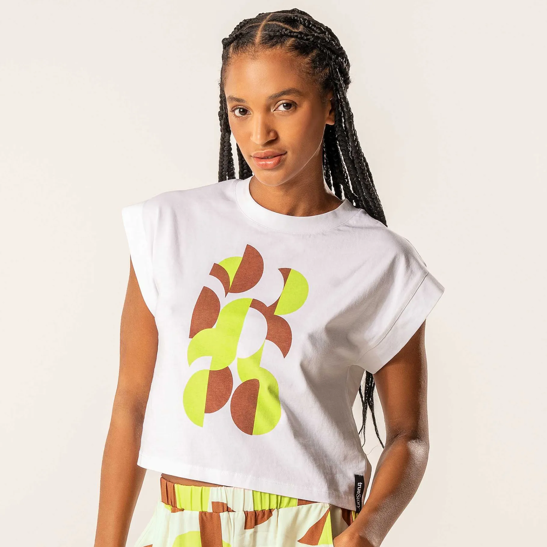 LIVING CRAFTS Waargebeurd Verhaal Danbi | Boxy T-Shirt Kunst 9 Best Sale